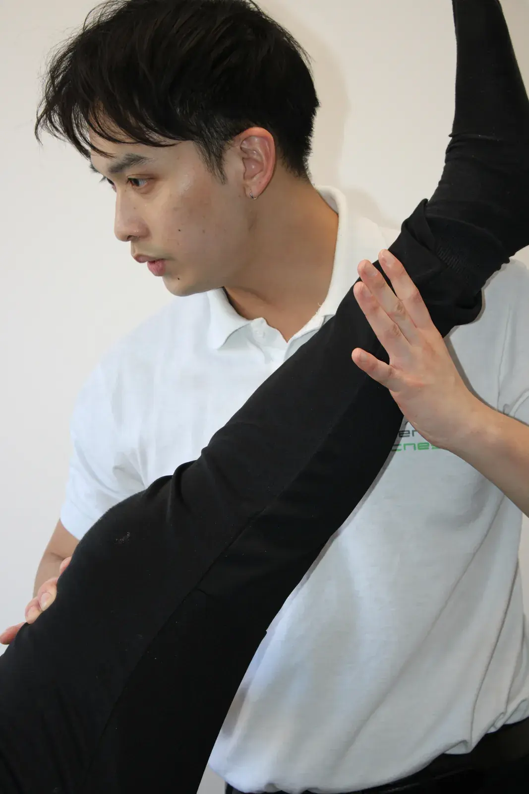 Osteopathic manual therapy of the neck and shoulder